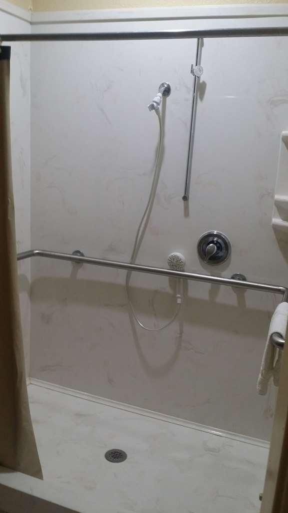 Americas Best Value Inn & Suites Northeast Houston Chambre photo