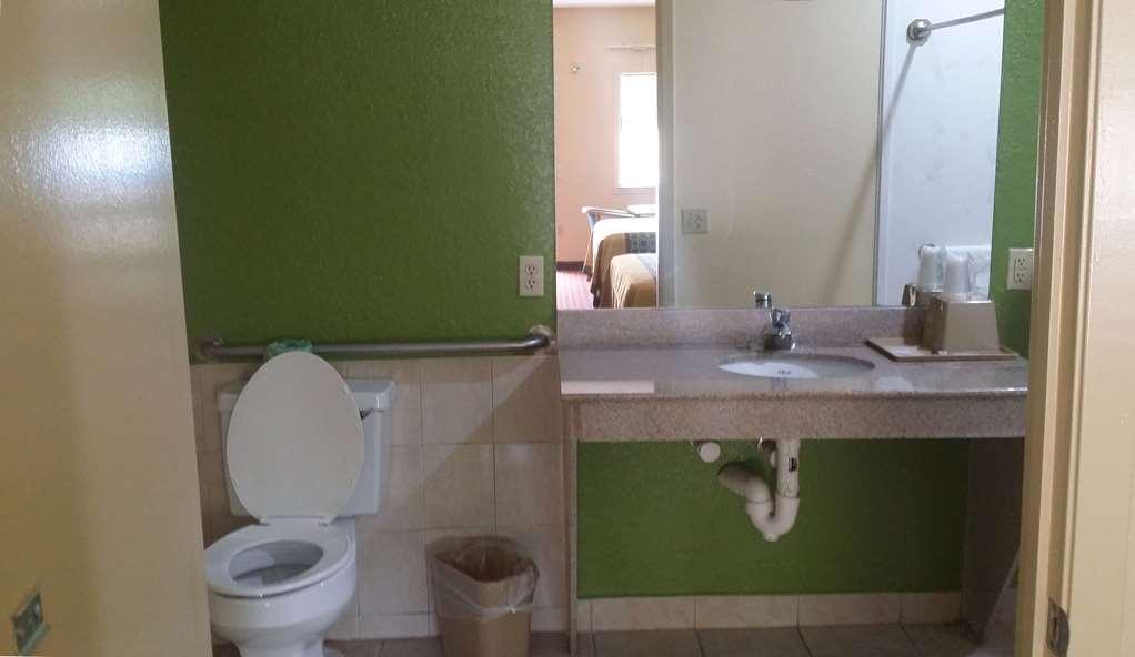 Americas Best Value Inn & Suites Northeast Houston Chambre photo