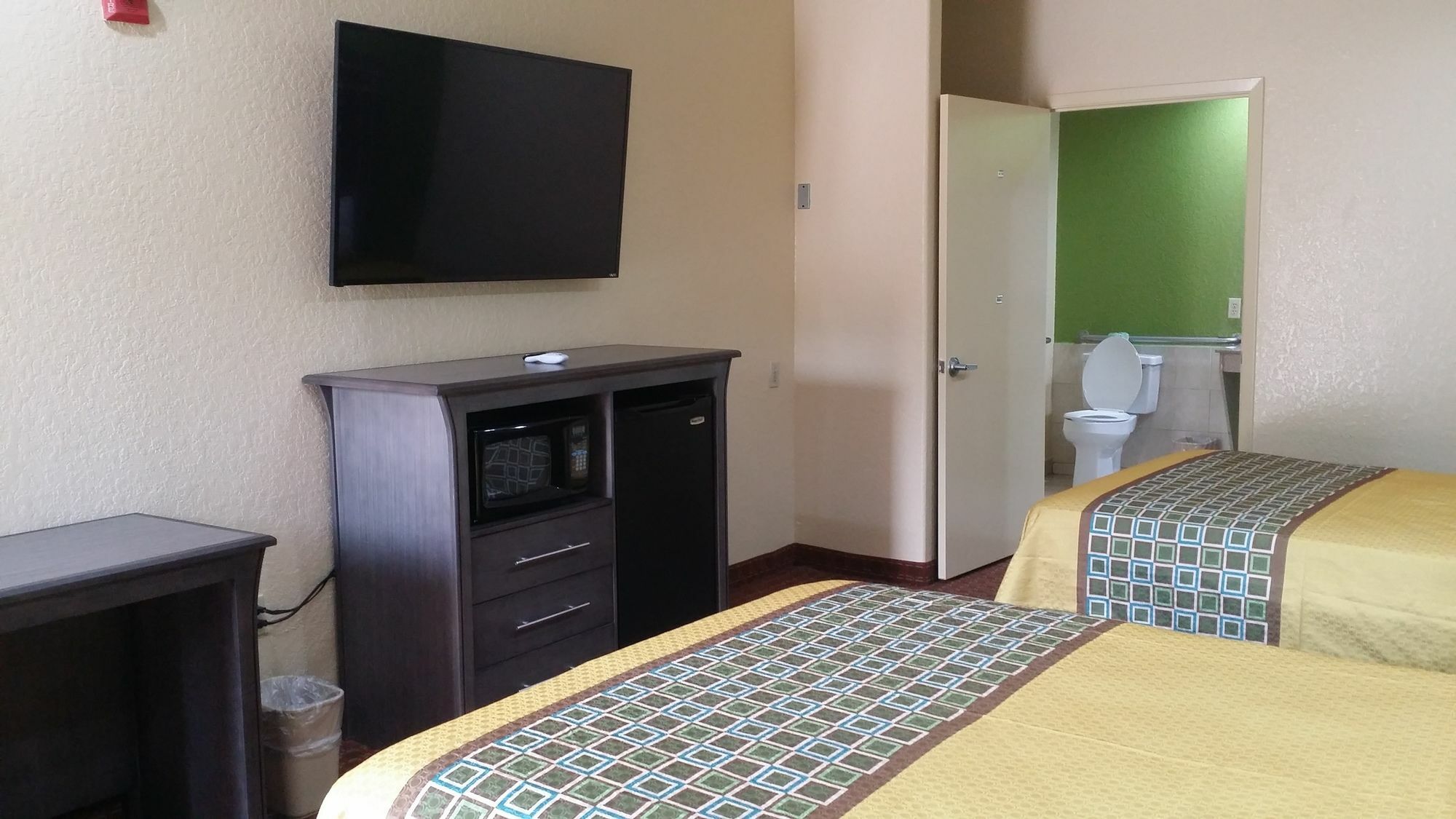 Americas Best Value Inn & Suites Northeast Houston Extérieur photo