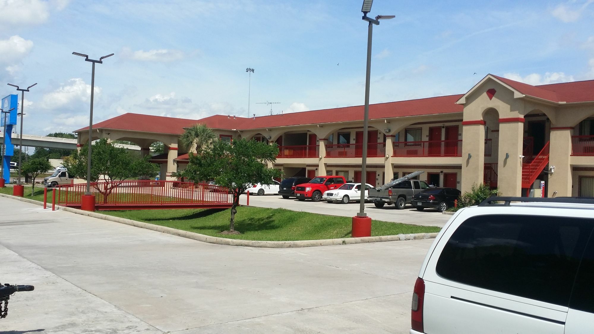 Americas Best Value Inn & Suites Northeast Houston Extérieur photo